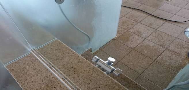 浴室鏡リメイク工事